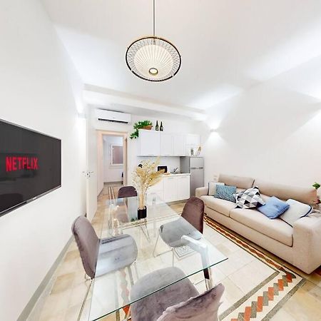 Apartment Nearby Historic Center - 2 Private Bathrooms Cagliari Ngoại thất bức ảnh