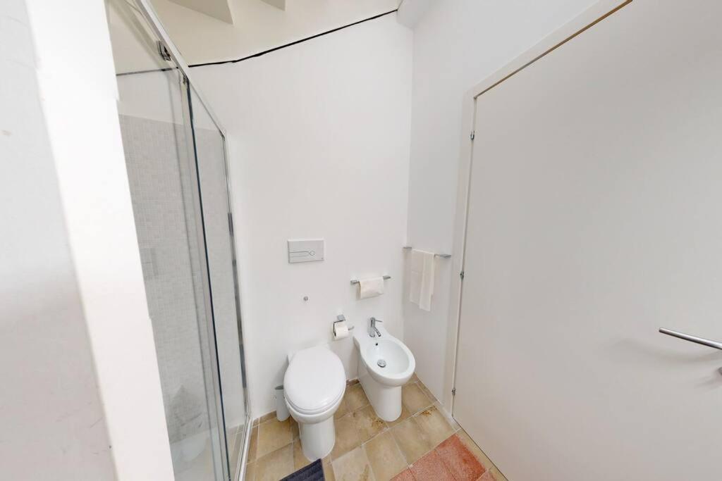 Apartment Nearby Historic Center - 2 Private Bathrooms Cagliari Ngoại thất bức ảnh